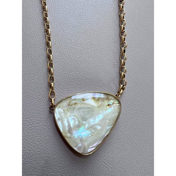 NWT Kendra Scott "McKenna" Pendant Necklace, Vintage Gold and Abalone Stone - Picture 2 of 11